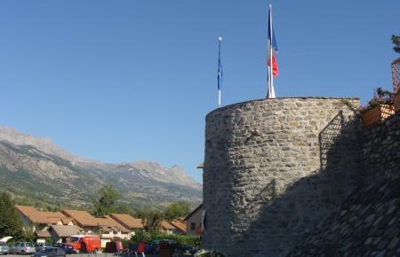 Tour de la Bâtie-Neuve